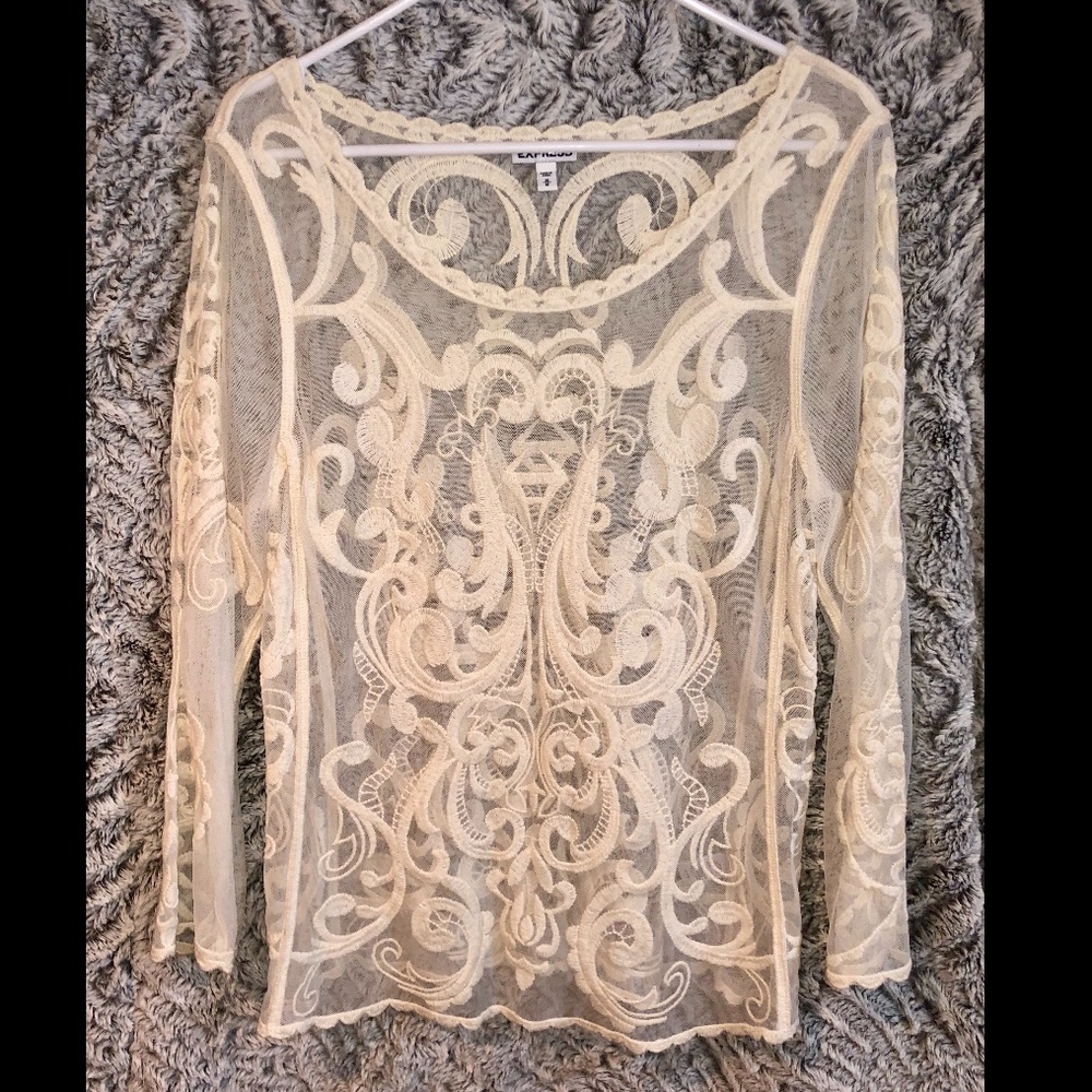 Express Women’s Medium Sheer Patterned Shirt